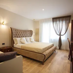 casa-di-lucia.hotelinveneto.com/