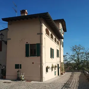 Sunrise In The Castle Italie